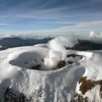Nevado del Ruiz amenaza con erupción, pero la gente en Risaralda se resiste a evacuar