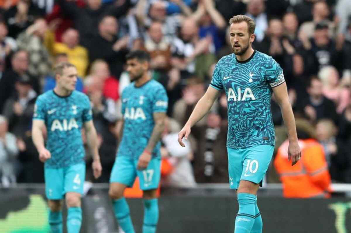 Jugadores del Tottenham piden perdón y devuelven el dinero a los que viajaron a Newcastle