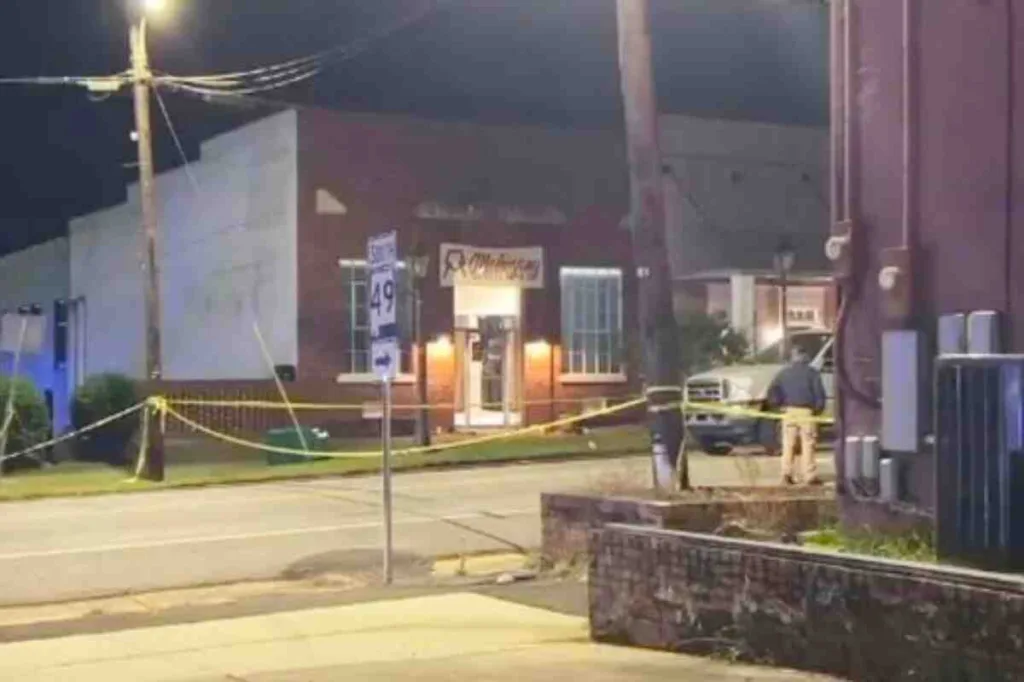4 jóvenes pierden la vida en tiroteo en una fiesta en Dadeville, Alabama