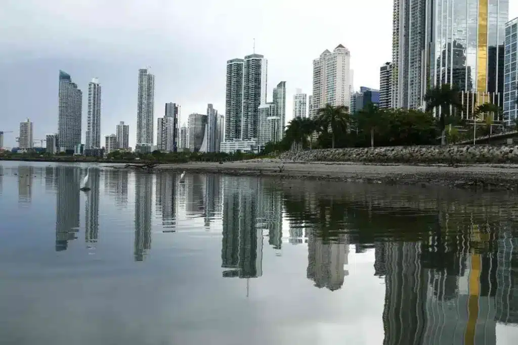 Arranca un proyecto para sanear uno de los ríos más contaminados de Panamá