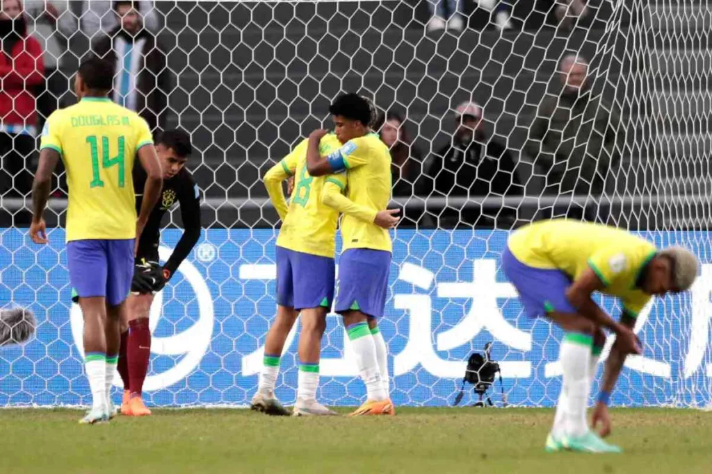 Brasil avanza como líder del Grupo D en el Mundial Sub-20 tras vencer a Nigeria por 2-0