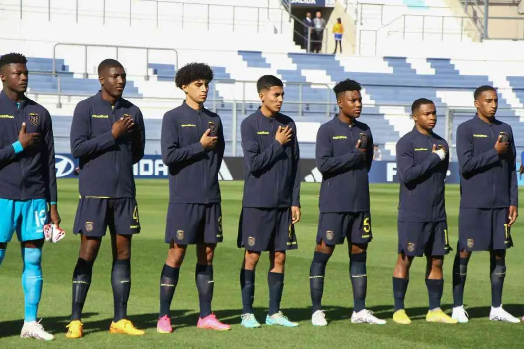 Ecuador, ante la obligación de ganar para seguir en carrera