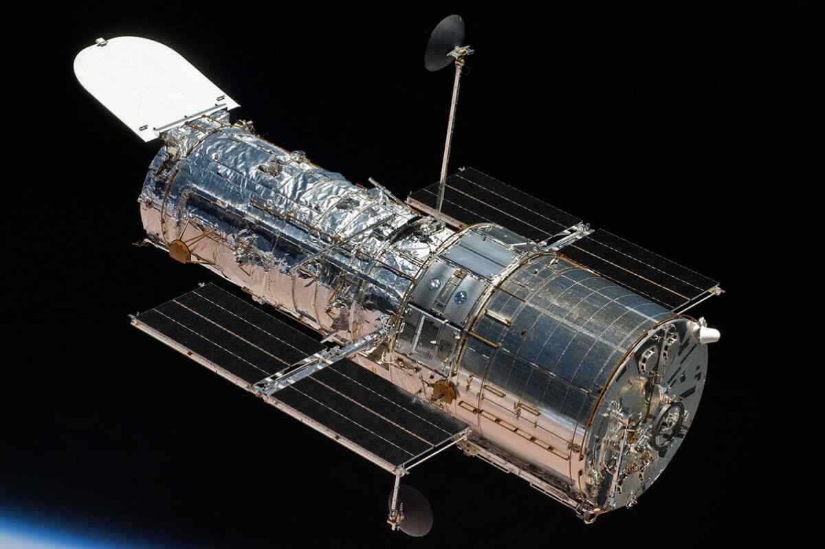 El audaz plan de la NASA para salvar al telescopio espacial Hubble de su inminente final