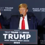 Fiscales de EEUU acceden a una grabación de Trump sobre datos clasificados, según CNN