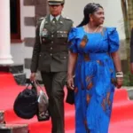 La polémica foto de la vicepresidenta Francia Márquez con una policía que le llevaba el equipaje