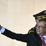 Gustavo Petro pide a Latinoamérica jugar un papel unido en la cumbre de Brasilia