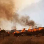 Incendios y sequía ligados a emisores de carbono afectan desproporcionadamente a hispanos
