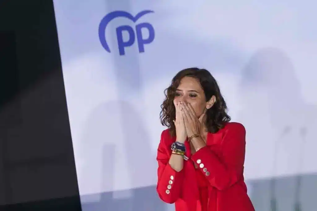 Isabel Díaz Ayuso lidera el éxito del PP en las elecciones de 2023 y consigue la mayoría absoluta en Madrid