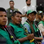 Los indígenas buscan que la selva libere a los cuatro niños desaparecidos en Colombia