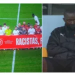 Mouctar Diakhaby se niega a posar tras la pancarta contra el racismo