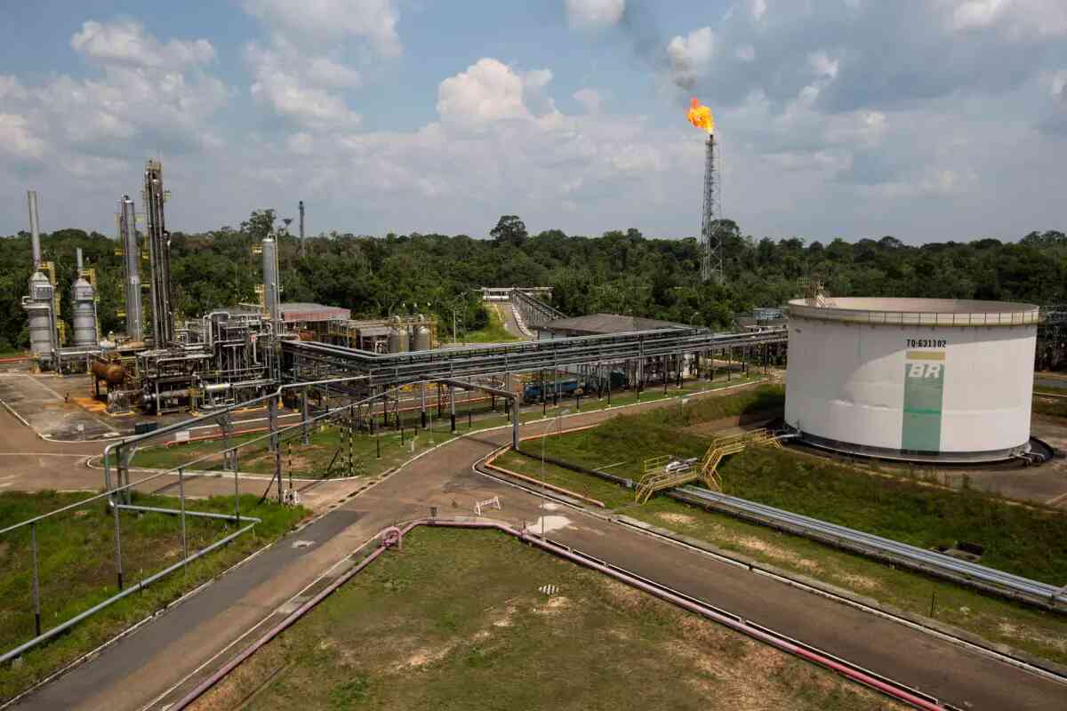Regulador dice que Petrobras puede pedir una nueva licencia para perforar en boca del Amazonas