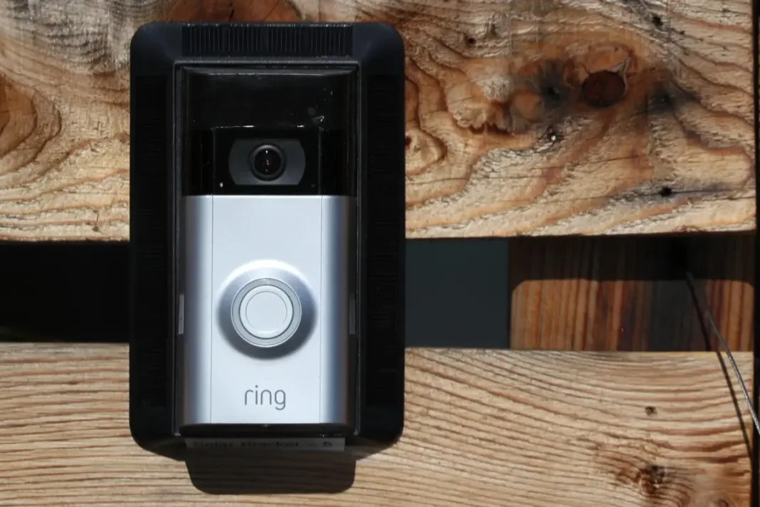 Una filial de Amazon, sancionada por violar las leyes de privacidad con sus timbres con video