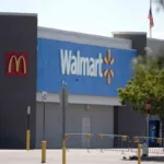 Walmart gana en su primer trimestre fiscal 6
