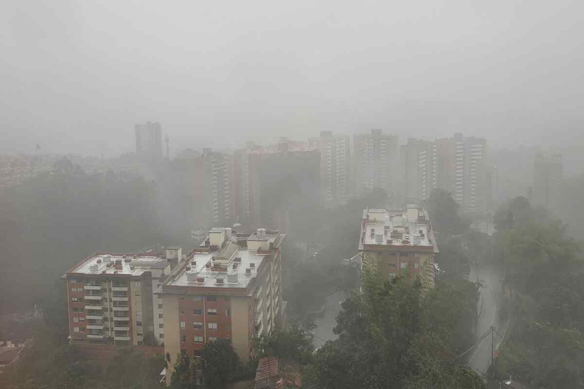 aguacero: SIATA alerta por vientos extremos y lluvias intensas este sábado en el valle de Aburrá