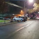 Policía indaga tiroteo fatal en entrada de edificio en San Miguel- región metropolitana de Chile - hombre muerto en lo valle