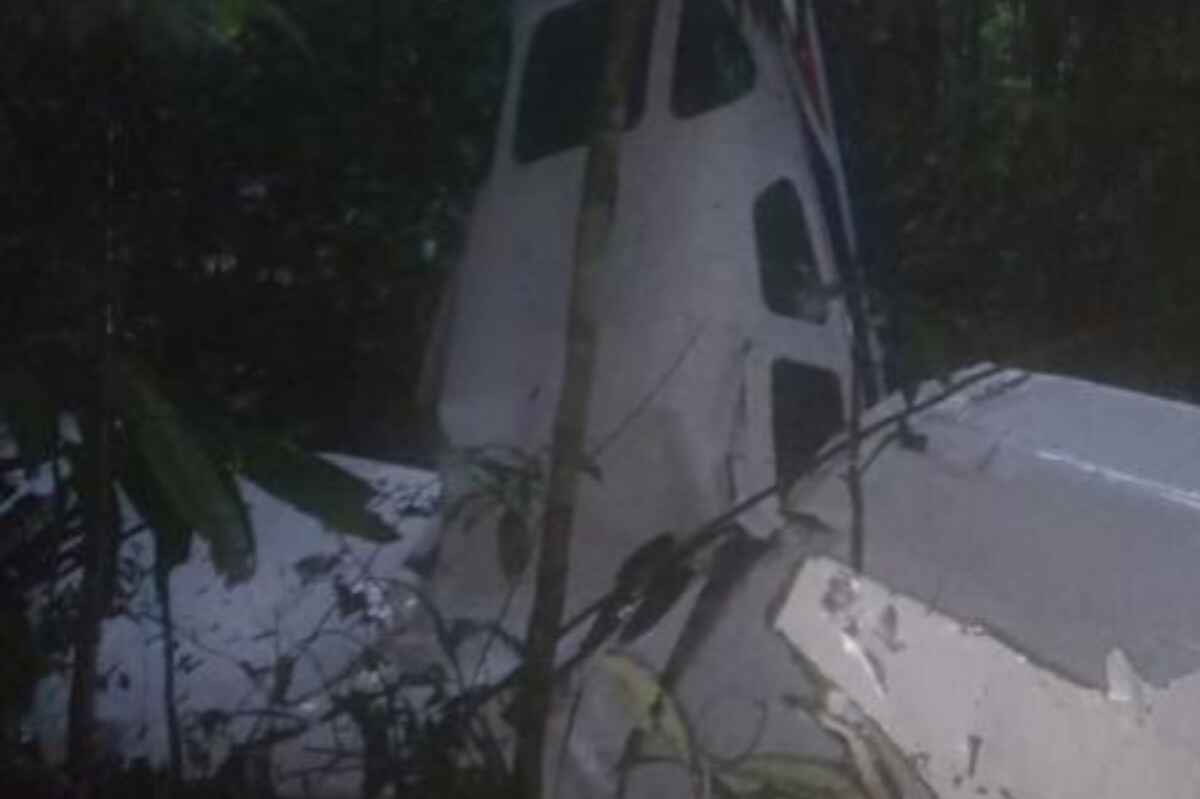 Hallan sin vida a tres ocupantes de avioneta perdida en Caquetá: 4 niños siguen en la selva