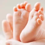 Adiós a las enfermedades hereditarias: nace en el Reino Unido el primer bebé con ADN de tres padres.--¡Futuros padres, atención! Claves para manejar la ansiedad antes de la llegada del bebé