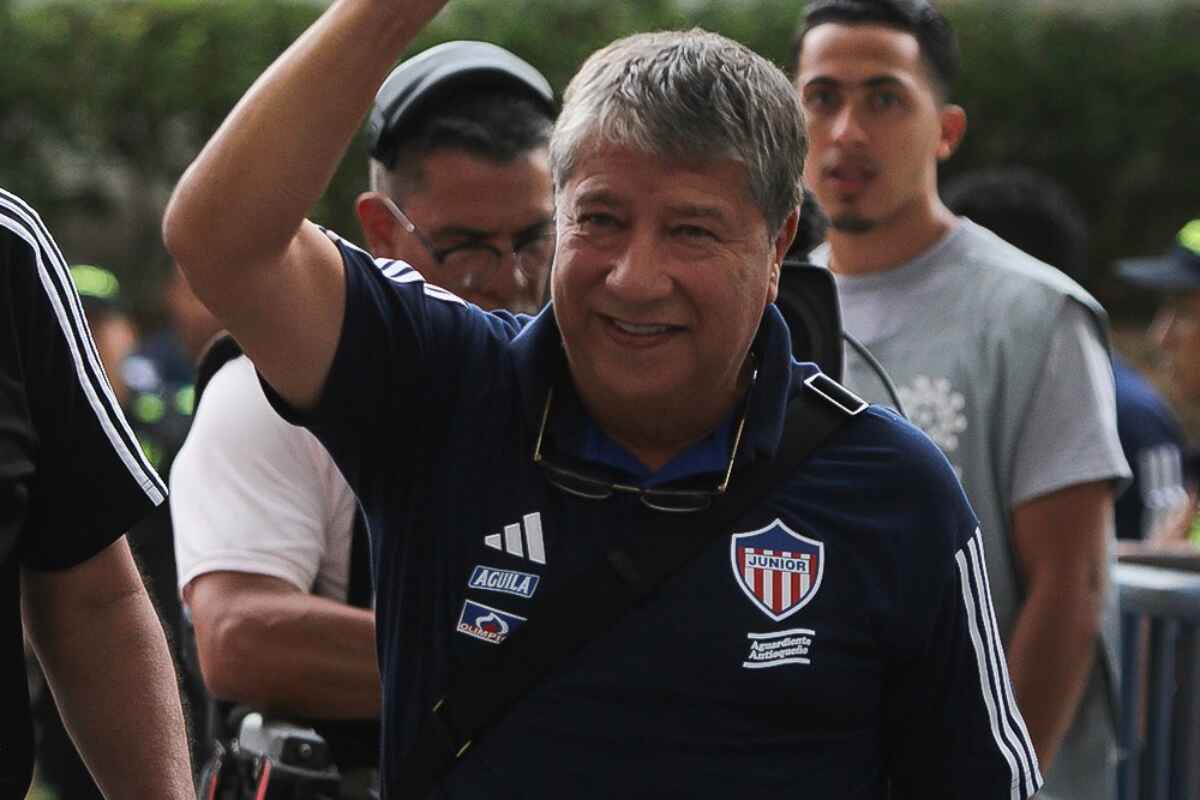 El Junior cambia de técnico: ‘Bolillo’ Gómez se cansó de las críticas y renunció; Arturo Reyes lo reemplaza