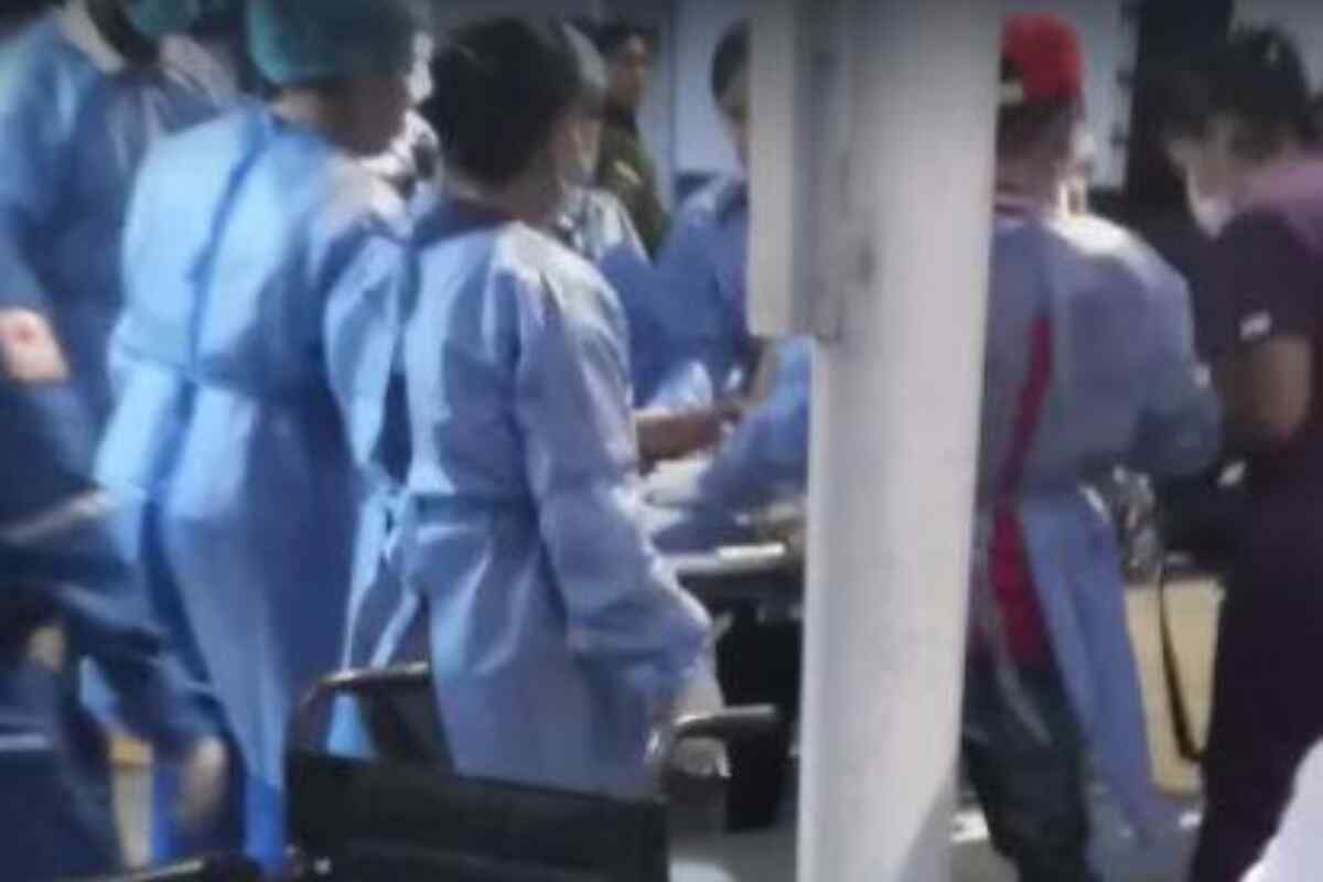 Dos personas perdieron la vida al volcarse un camión chiva en una vía de Caloto, Cauca