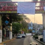 Cuatro hombres son asesinados en puente peatonal de La Laja, en Acapulco