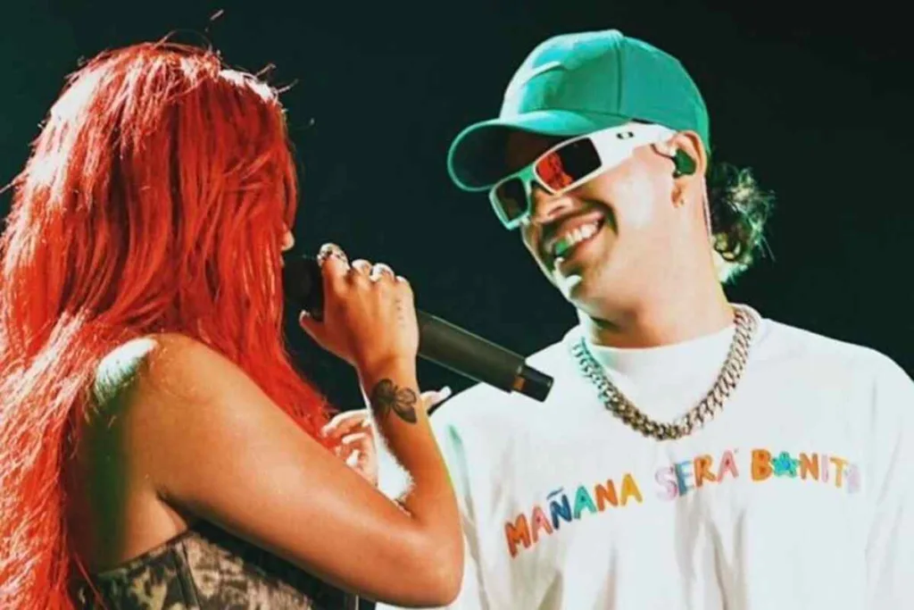 Confusión en YouTube: El misterioso lanzamiento del supuesto remix de Feid con Karol G de portada