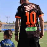 ¿Volverá al fútbol colombiano? James Rodríguez luce la camiseta del Envigado FC