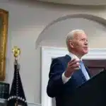 Riesgo financiero inminente: Biden y McCarthy sellan acuerdo para elevar el límite de la deuda de EE.UU.