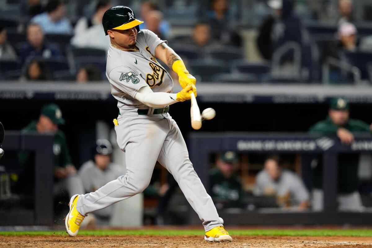 Jordan Díaz de los Atléticos de Oakland conecta 3 jonrones en juego histórico contra Yankees