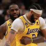 Los Lakers arrasan a los Warriors con un LeBron James espectacular y avanzan a la final de conferencia