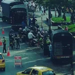 Jóvenes disfrazados de policías aterrorizan unidad residencial en Medellín con millonario robo