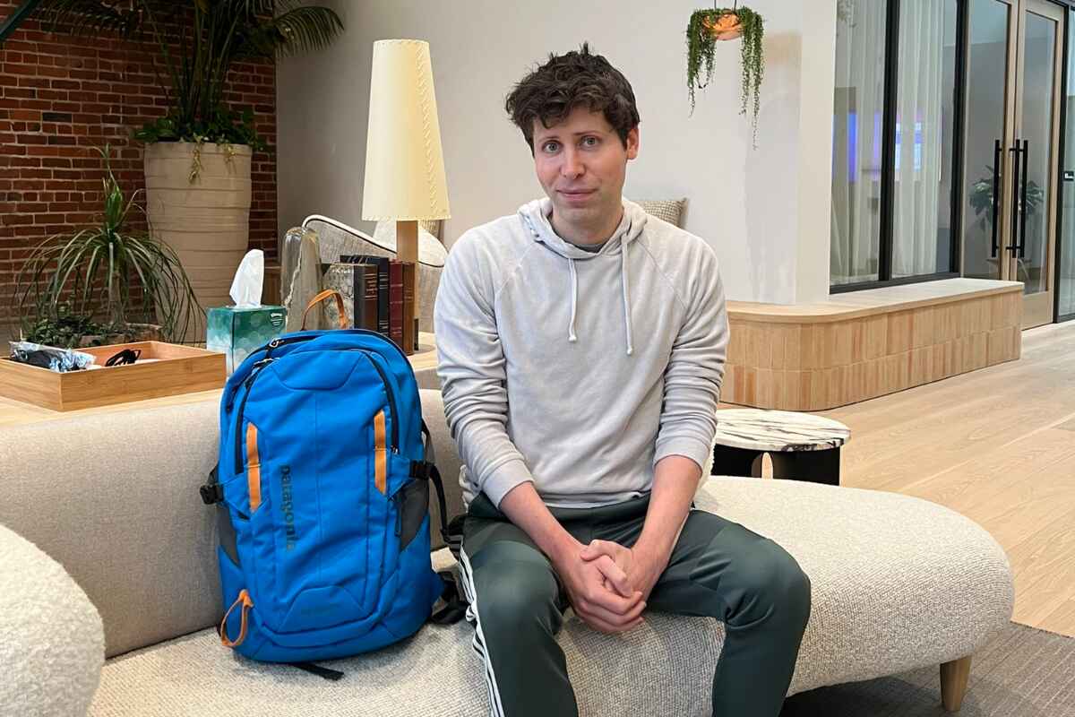 Sam Altman: El CEO de OpenAI asegura que el trabajo remoto es un "experimento" que ha llegado a su fin