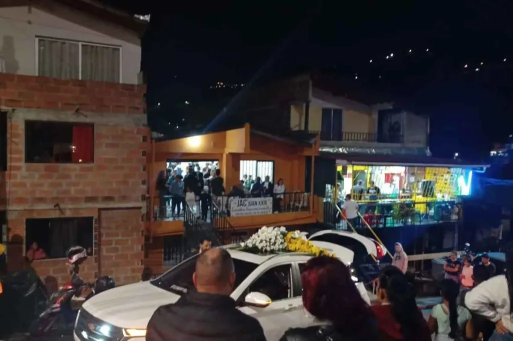 Brutal asesinato de taxista en Bello: madre del presunto responsable lo entregó