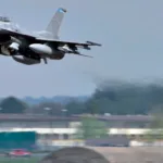 Autoridades inician la investigación sobre un accidente aéreo cerca de la capital de EEUU