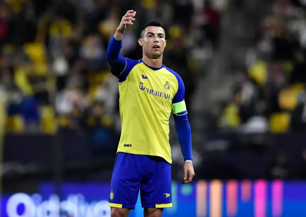 Cristiano Ronaldo anima a los grandes nombres del fútbol a jugar en Arabia Saudí