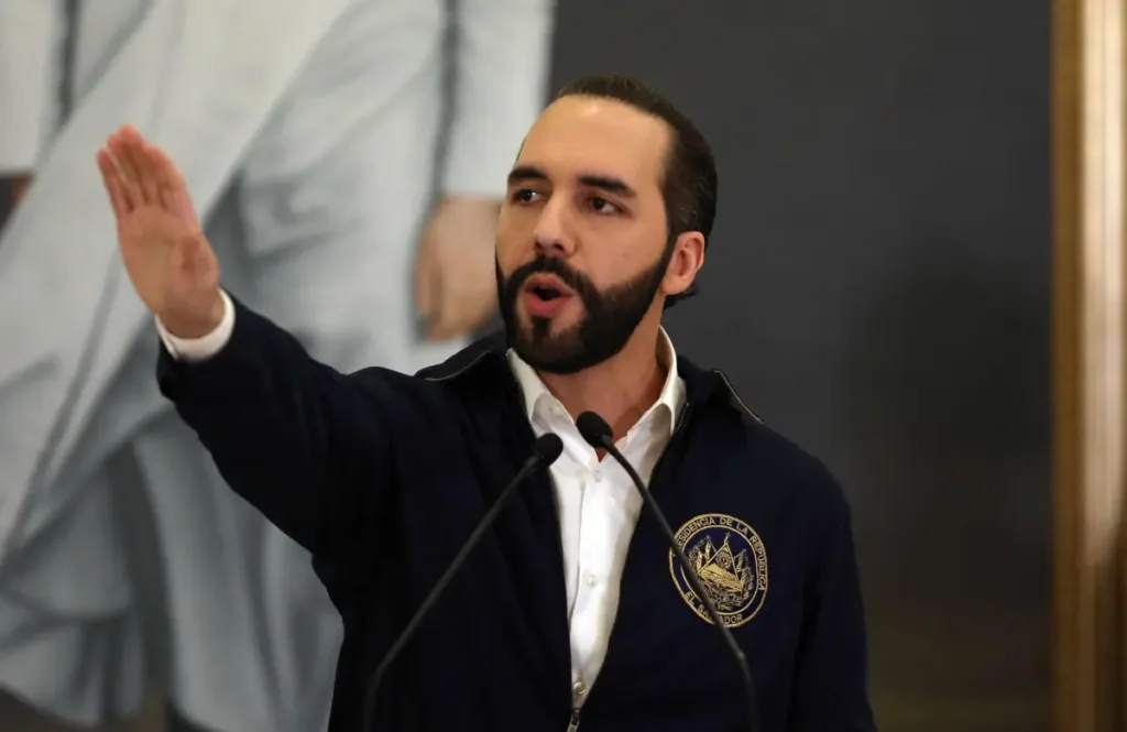 Fallo que habilita candidatura de Bukele en El Salvador carece de legitimidad, dice ONG