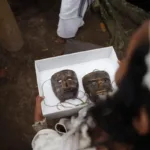Gobierno de Colombia entrega dos máscaras sagradas a indígenas kogui repatriadas de Alemania