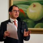 El Fiscal Barbosa suspenderá la orden de captura de Antonio García, jefe máximo del ELN