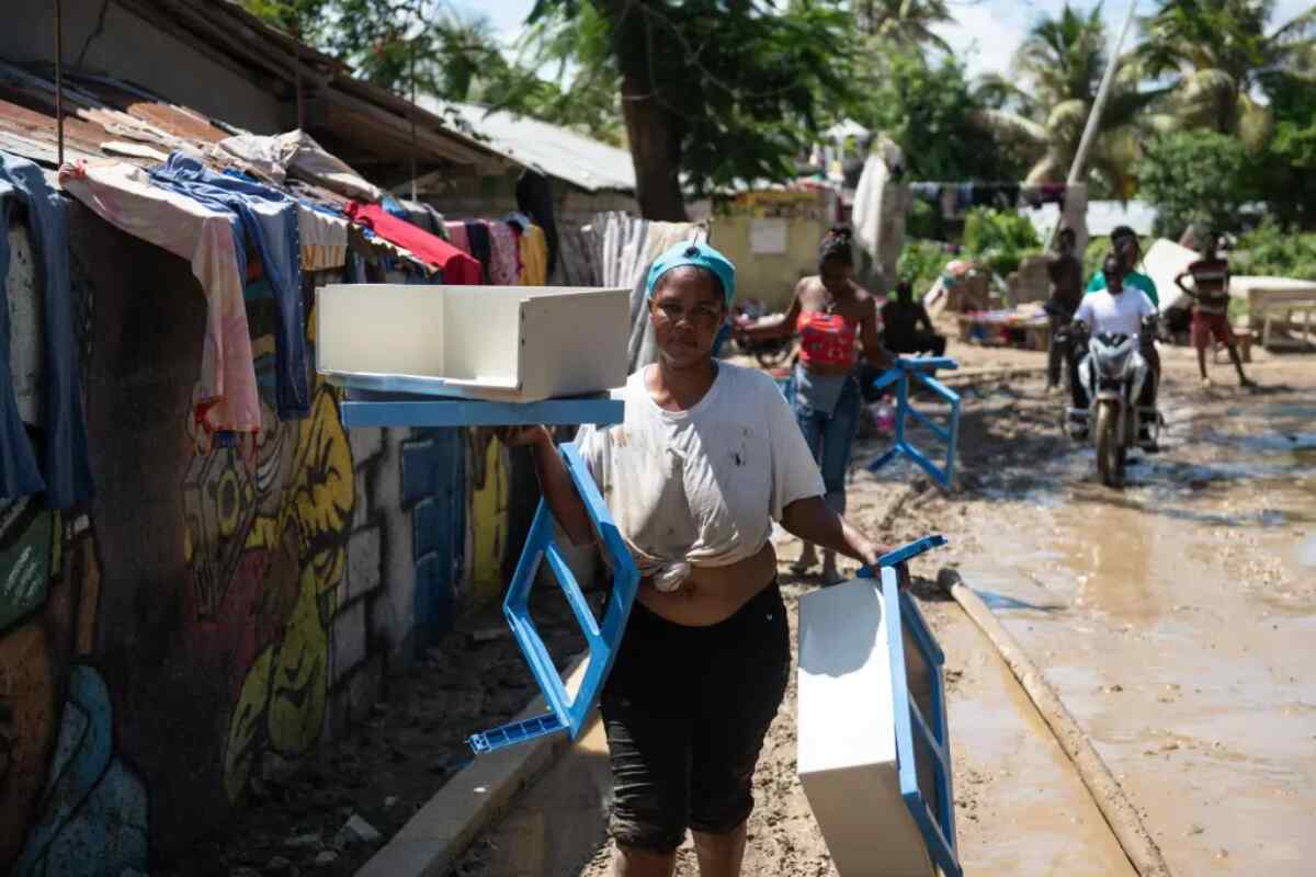 Las intensas lluvias ya han dejado 42 muertos y 19
