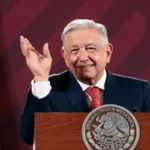 López Obrador promete no intervenir en la elección del candidato presidencial hacia 2024