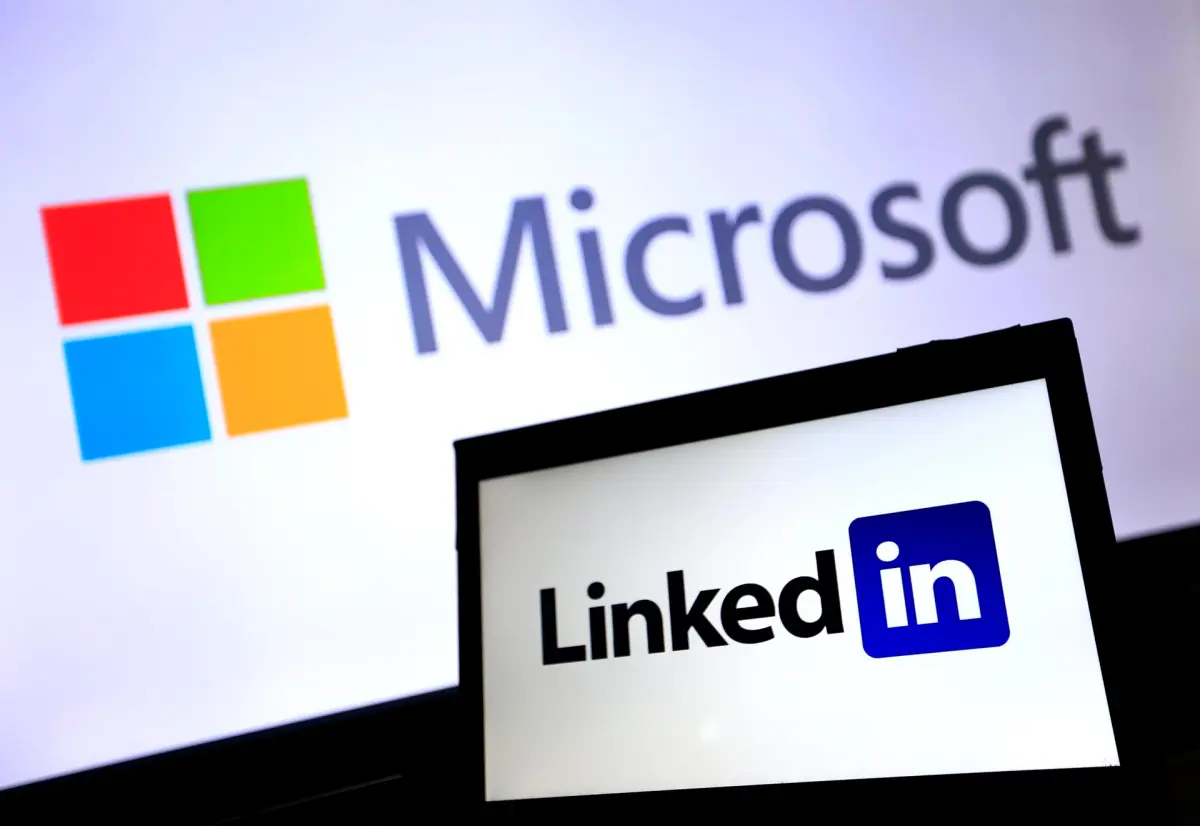 Microsoft y LinkedIn desarrollan unos cursos de capacitación para herramientas de IA