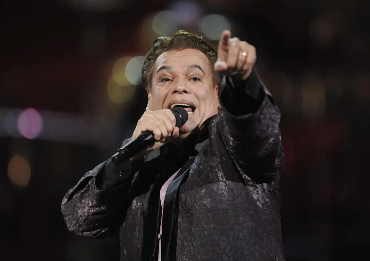 Netflix producirá un documental sobre Juan Gabriel en EE.UU. y México