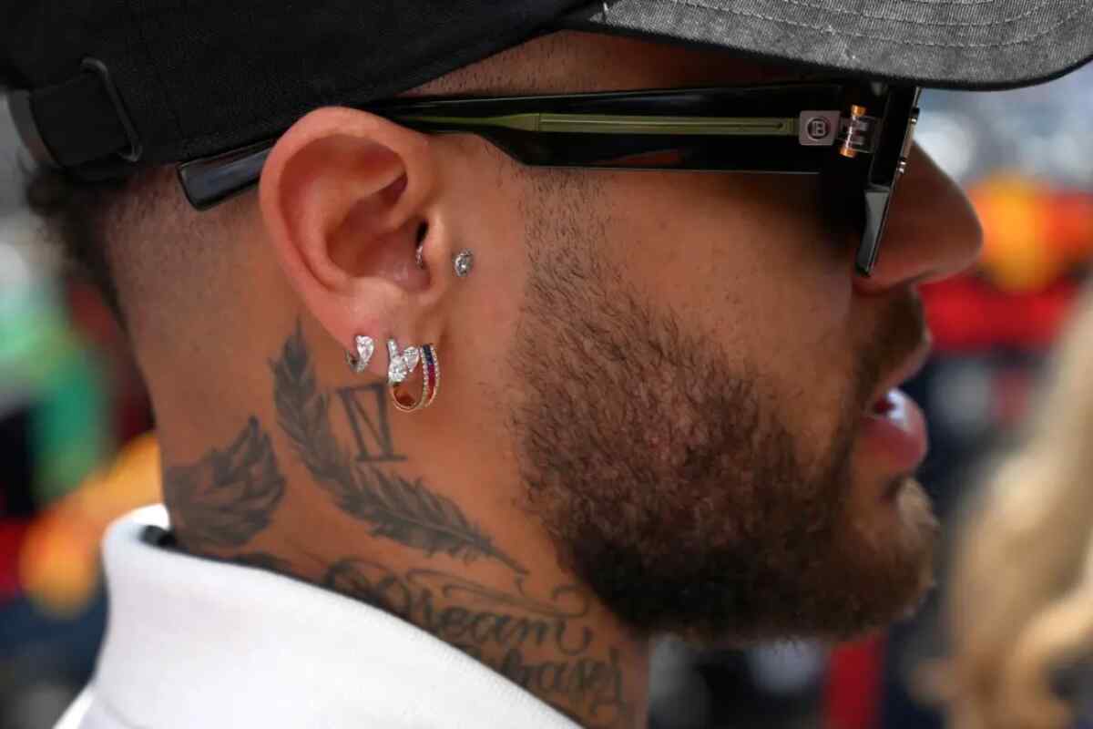 Neymar recibe nueva multa tras violar medidas impuestas por las autoridades ambientales en Río