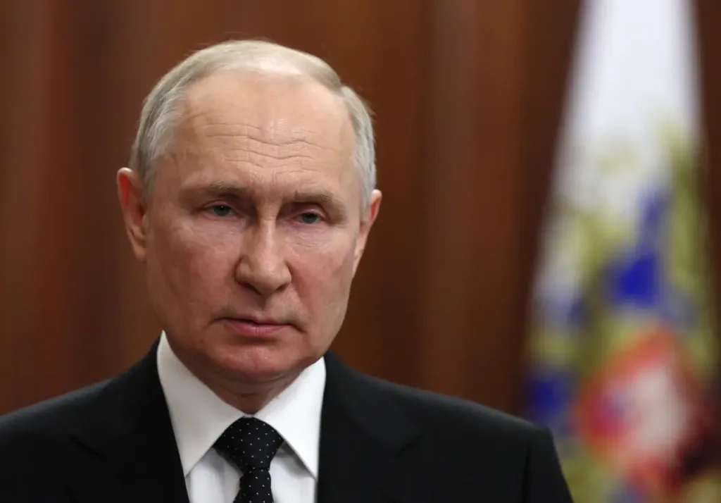 Putin califica a la campaña militar rusa en Ucrania como su máxima prioridad