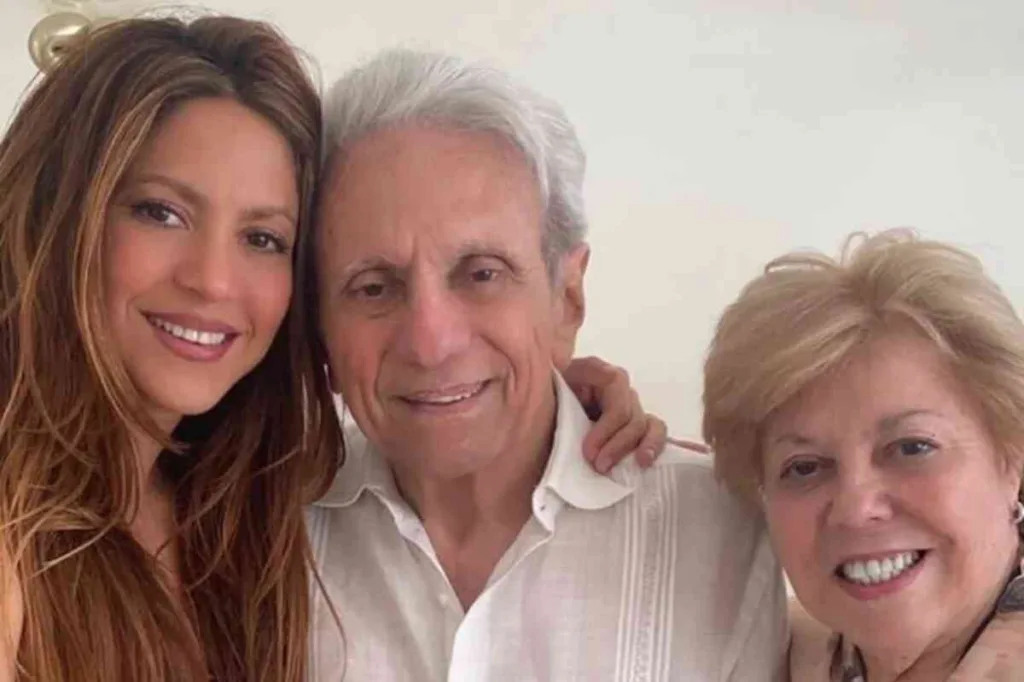 Shakira deja todo por estar con su padre en Cartagena, Colombia, donde fue operado