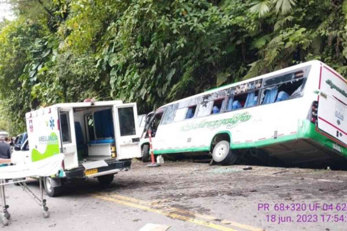 urabá-Bus sin frenos ni seguro deja cuatro víctimas fatales en Mutatá