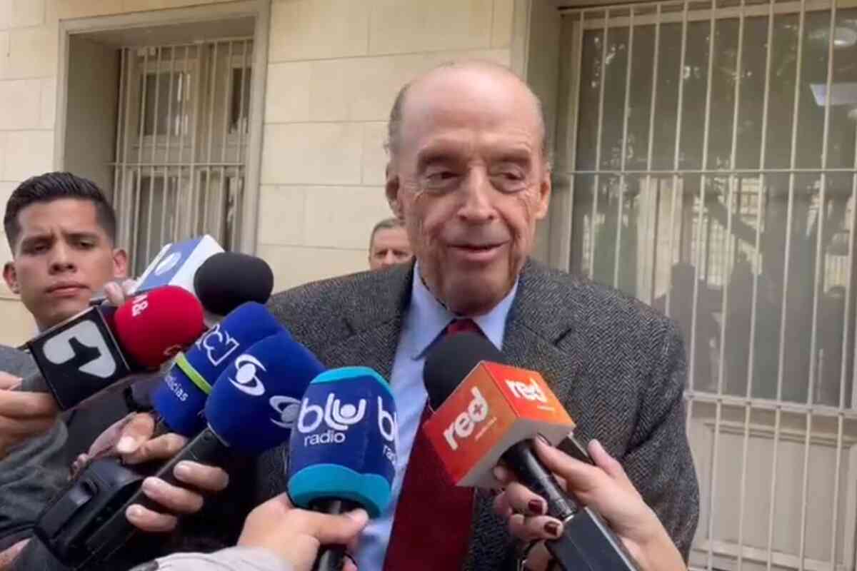 ¿A Benedetti cómo se le puede creer si es un drogadicto? Leyva pone en duda la fiabilidad del ex embajador en Venezuela por los audios desvelados