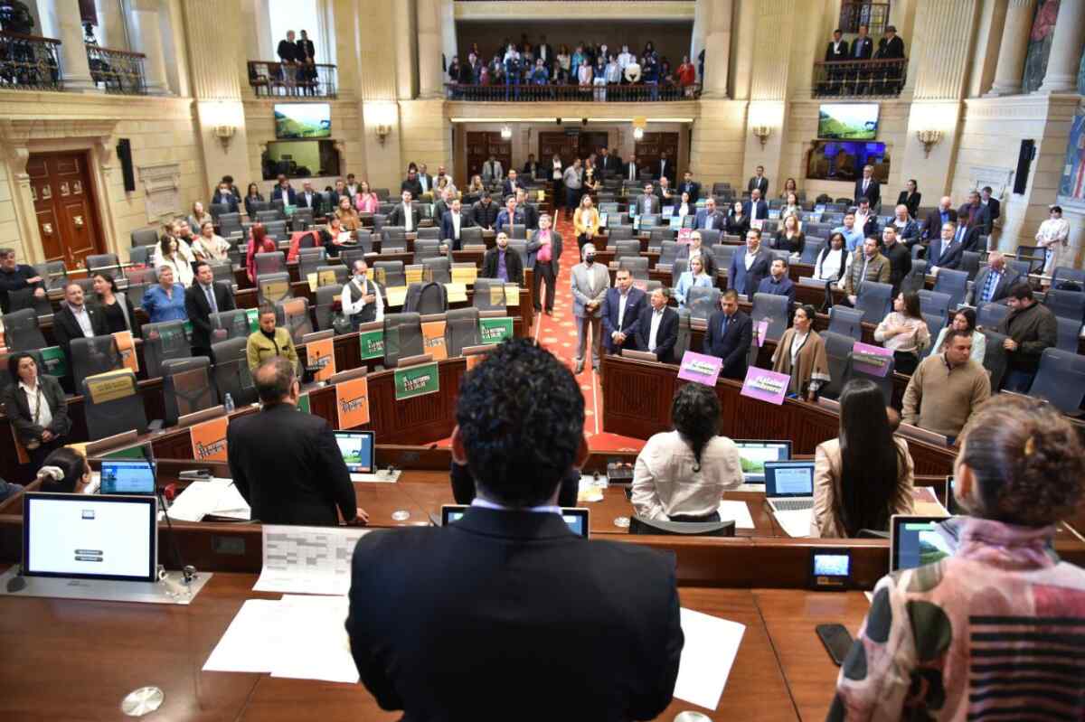 Revelación de explosivos audios del exembajador Benedetti genera crisis y paraliza reformas sociales del Gobierno Petro