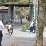 Encapuchados queman moto policial en la UdeA y siembran caos en el Alma Mater