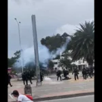 claudia lopez- policía herido por papa bomba en la universidad nacional de Bogotá- video--Incertidumbre por la evolución del policía en coma tras ataque en la Universidad Nacional