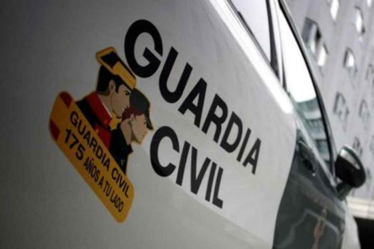 Un hombre mata a su exnovia en plena calle en Torrox y luego se suicida--Conmoción en Benaguasil: Un hombre acaba con la vida de su pareja, su hijo y luego se suicida